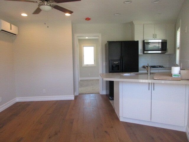 Building Photo - 21 Medea Creek Ln