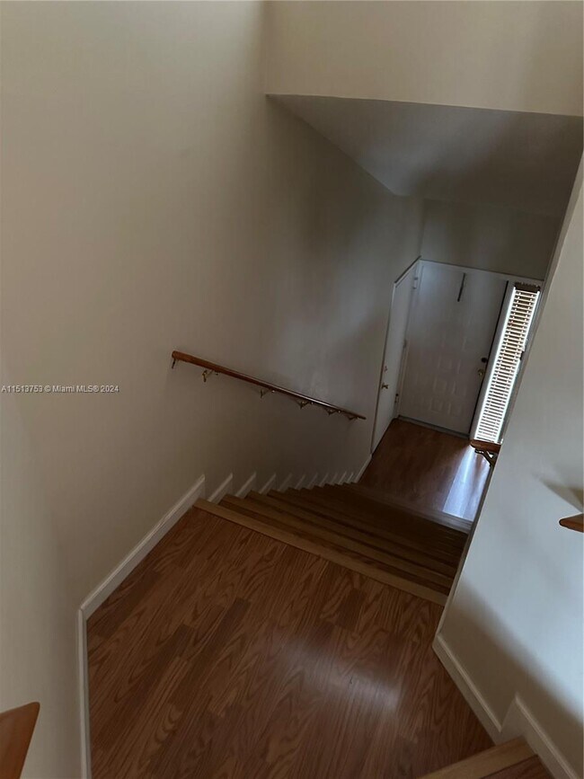 Foto del edificio - 972 NW 92nd Terrace