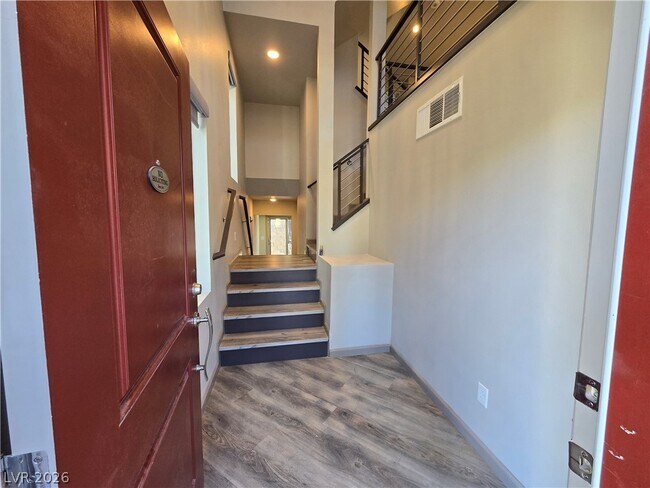 Foto del edificio - 8083 Haywood Estate Ave