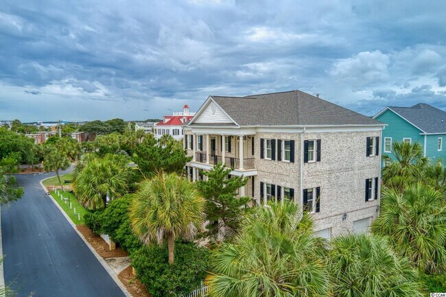 Building Photo - 592 S Dunes Dr
