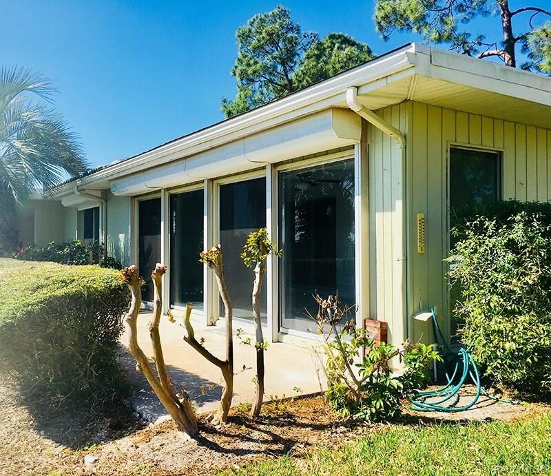 11508 W Bayshore Dr, Crystal River, FL 34429 Condo for Rent in