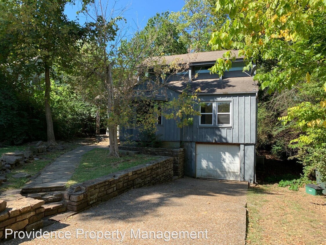 Primary Photo - 3 br, 2 bath House - 649 Wilson Ave