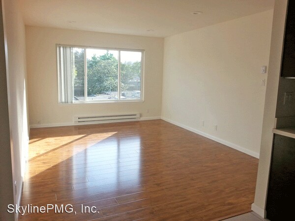 Foto principal - 1114 Hopkins Ave