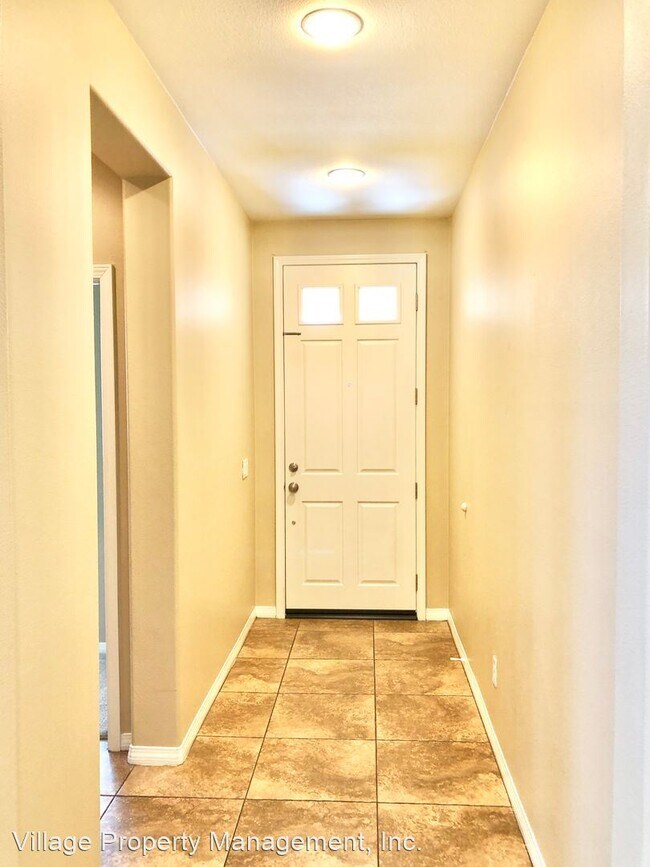 Foto del edificio - 3 br, 3 bath House - 32066 Red Mountain Way