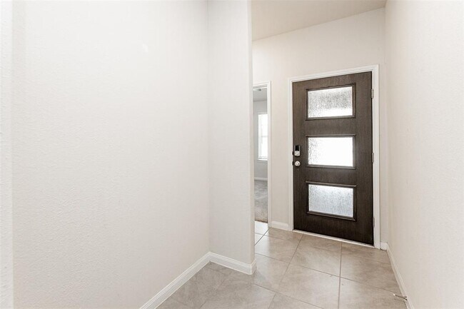 Foto del edificio - 6602 River Cherwell Ct