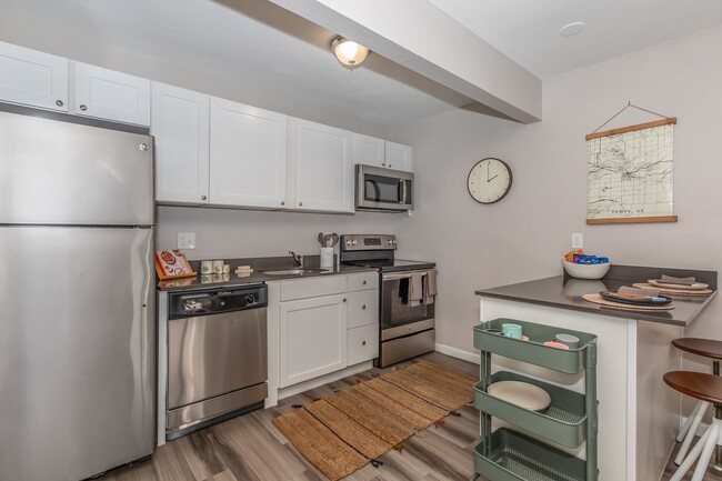 Interior Photo - Aqua Apartments