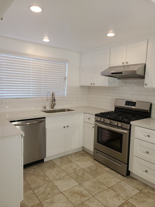 All new kitchen - 200 N Electric Ave