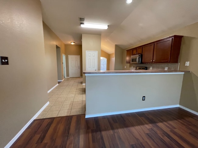 Photo - 8513 Autumn Creek Trail House