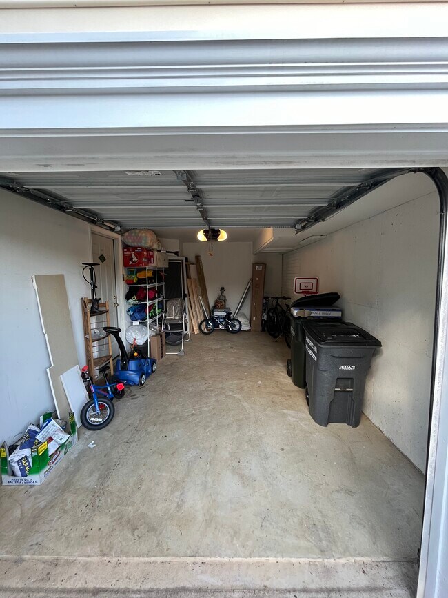 Foto del edificio - 4159 Fairfax Green Dr