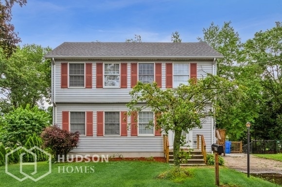 Primary Photo - 295 England St