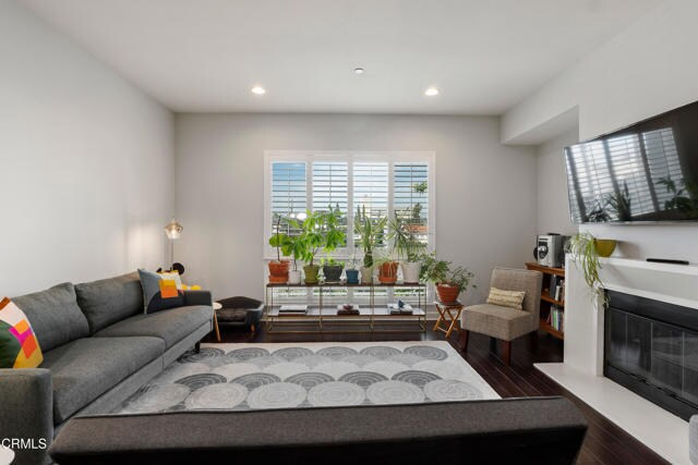 Foto del edificio - 10878 Bloomfield St