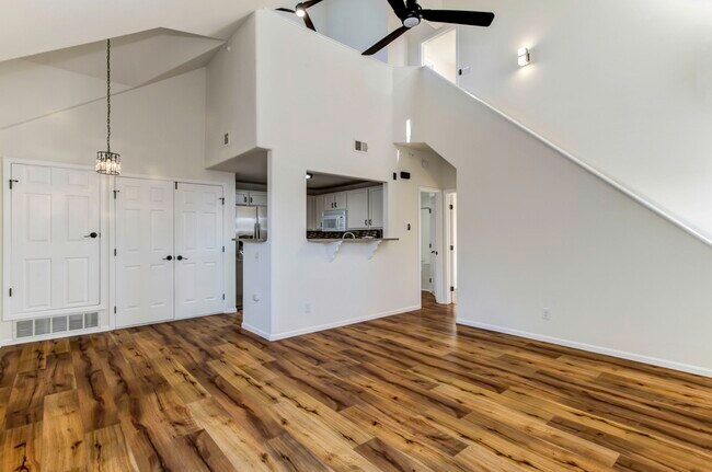 Foto del edificio - 14399 E Grand Dr