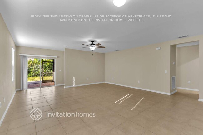 Foto del edificio - 3310 Acapulco Cir