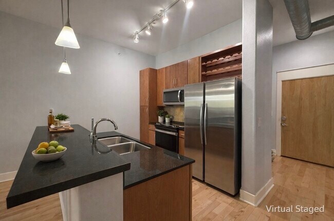 Building Photo - 1901 Post Oak Blvd