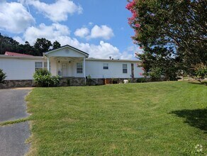 Building Photo - 1055 Gunter Corner Rd