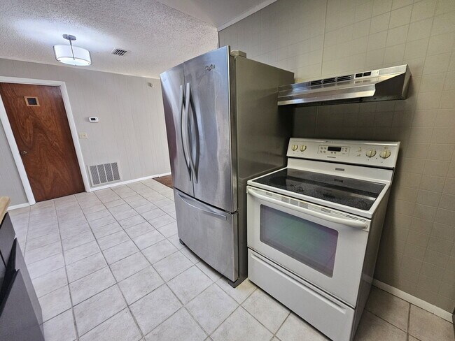 Foto del edificio - 907 Hamilton St
