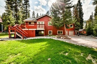 Building Photo - 330 Wilderness Dr