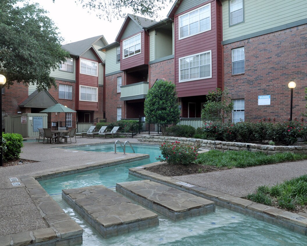 The Emerson Apartments Dallas, TX