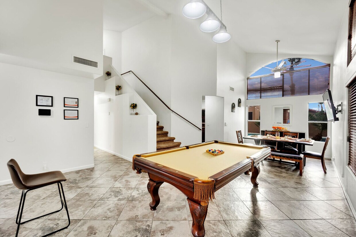 Foto principal - 165 Lovett Rd