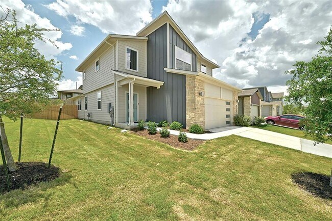 Foto del edificio - 8133 Linnie Ln