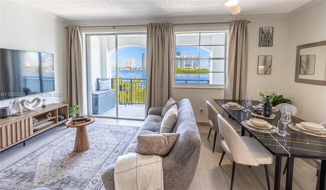 Foto del edificio - 3255 NE 184th St