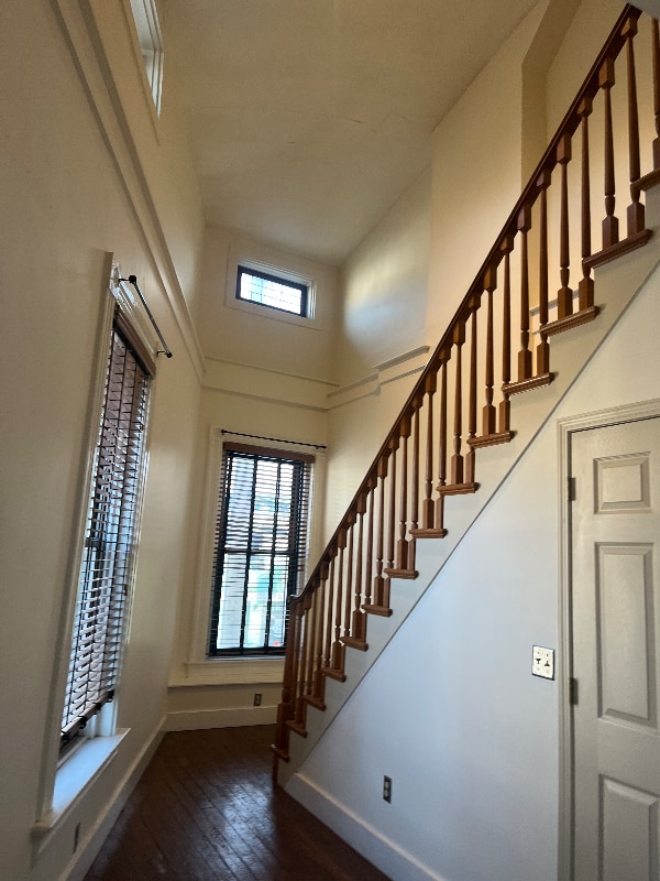 Building Photo - 2873 Colerain Ave