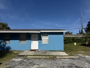 Building Photo - 1976 Windsor Dr