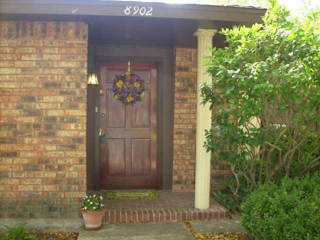Foto del edificio - 8902 Vernon Dr