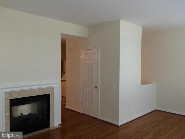 Building Photo - 5310 Granite Step Trail