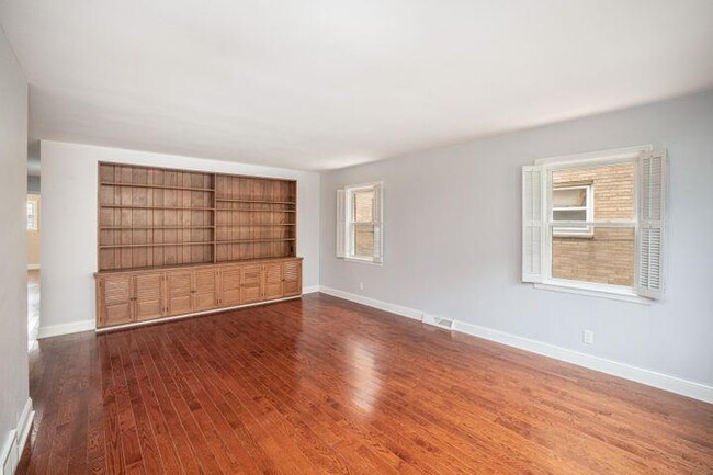 Foto del edificio - 3308 S 26th St