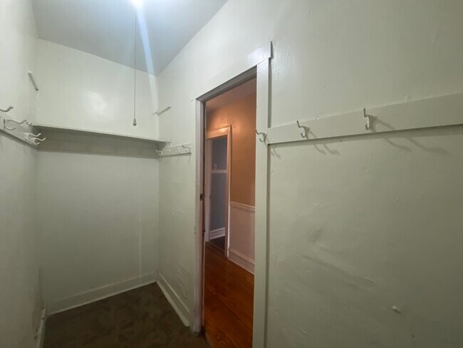 Foto del edificio - 4532 S King Dr