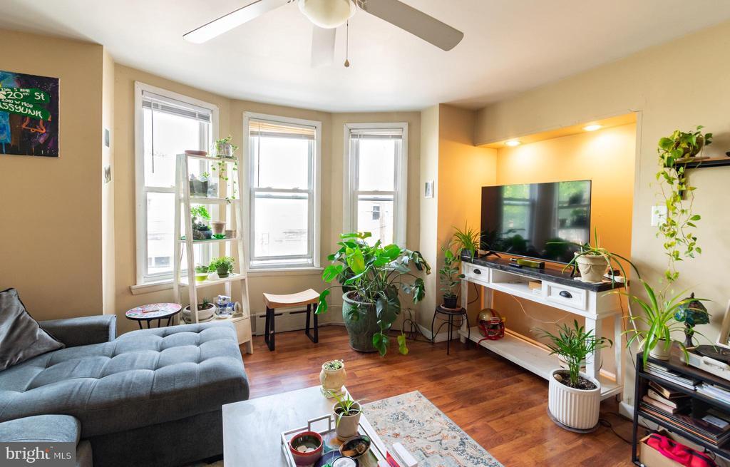 Foto principal - 2205 S 20th St