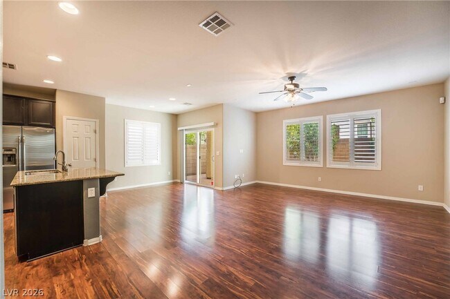 Foto del edificio - 1553 Razella Ct