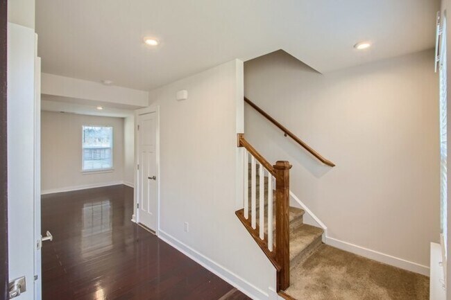 Building Photo - 5120 Kensal Drive, Antioch, TN, 37013