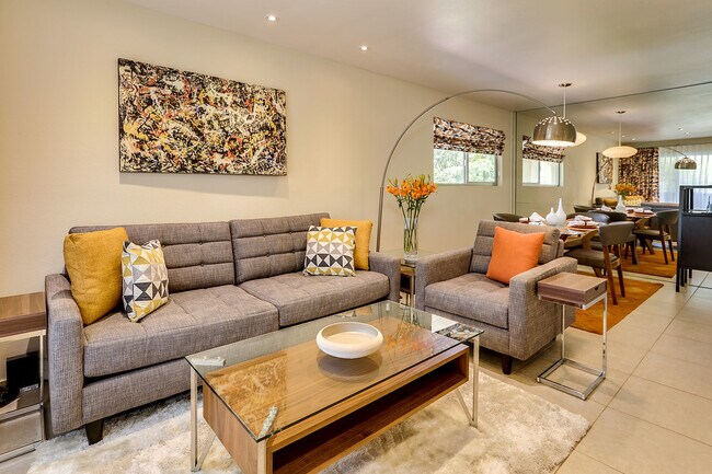 Foto del edificio - 420 N Villa Ct