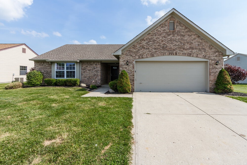 Foto principal - 6057 Sally Ann Cir
