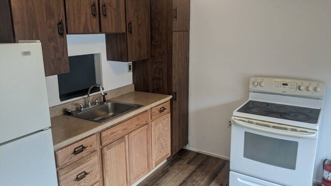 Foto del edificio - 1058 Cleveland Ave