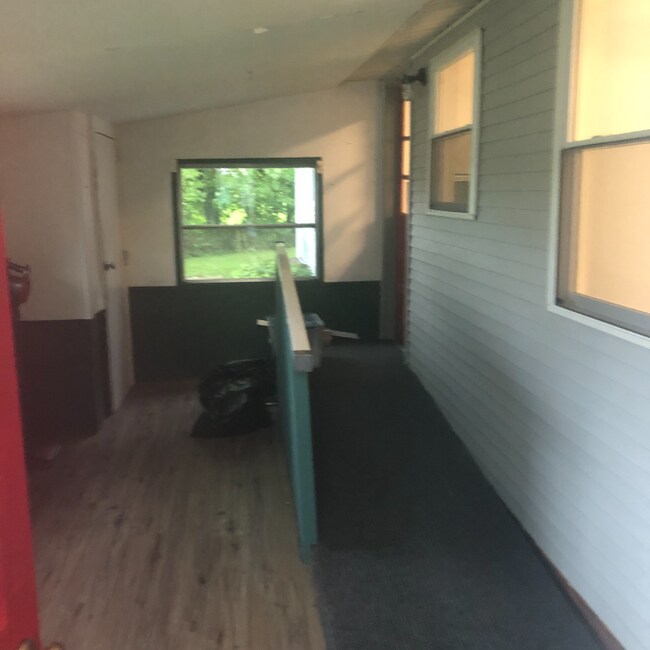 Foto del edificio - 364 Elm Dr