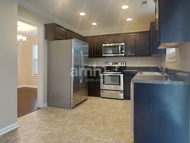 Foto del edificio - 7315 Redwing Lane