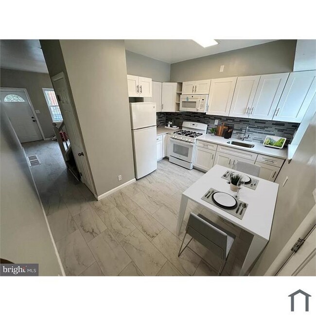 Foto del edificio - 4944 W Stiles St