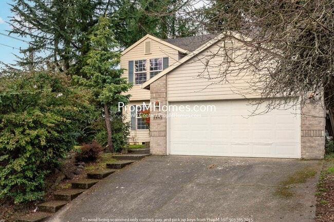 Building Photo - Beautiful Two-Story Home Nestled in a Tranquil Tualatin Neighborhood