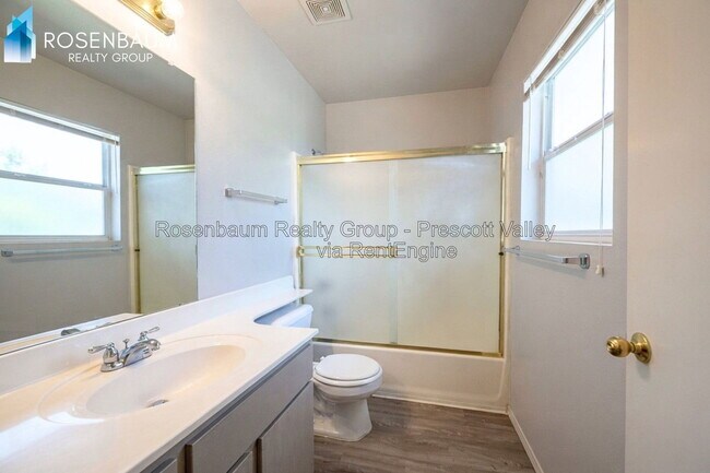 Foto del edificio - 7600 E Horseshoe Ln
