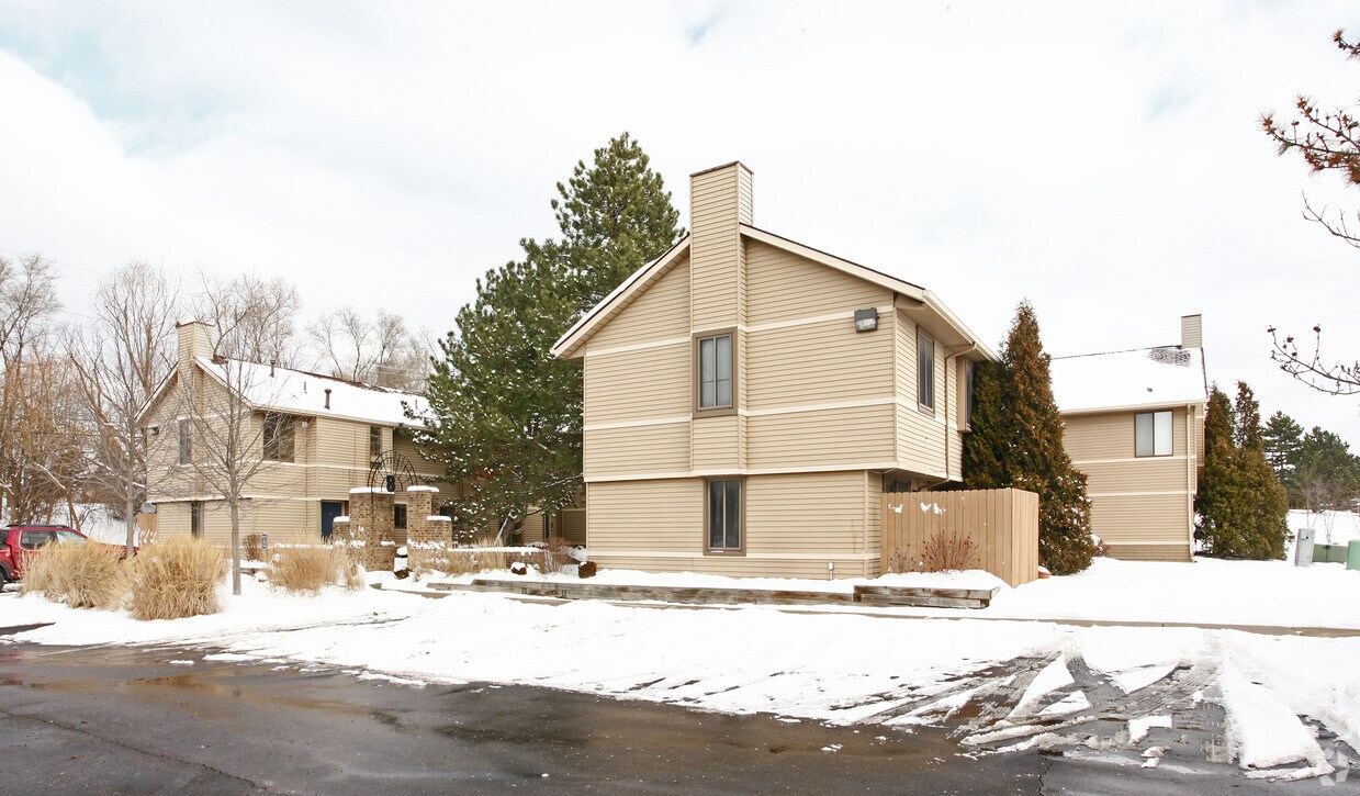 Briarcrest Condos Apartments in Ann Arbor, MI