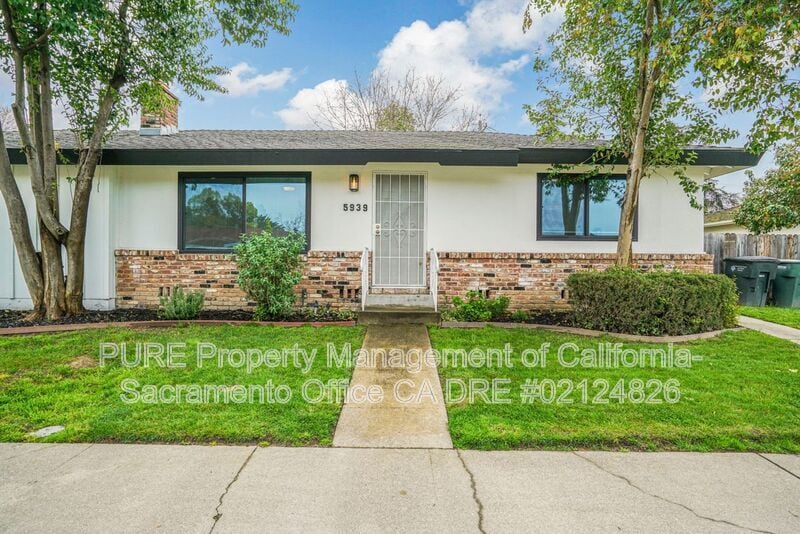 Photo - 5939 Gloria Drive