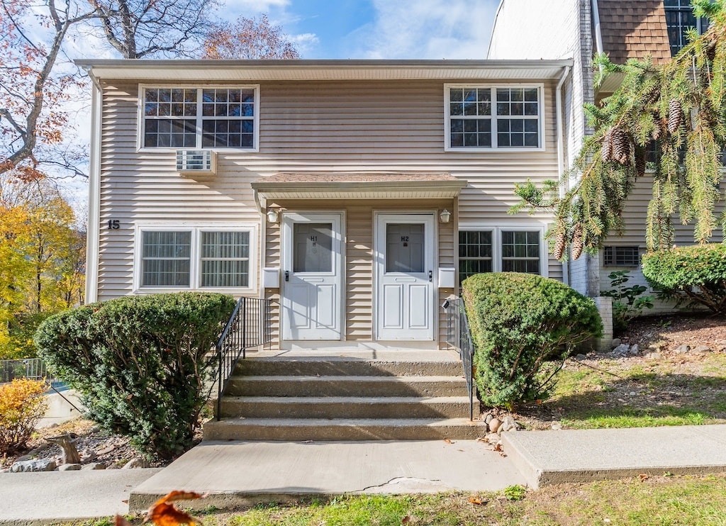 15 The Blvd Unit H2, Cold Spring, NY 10516 Condo for Rent in Cold Spring, NY