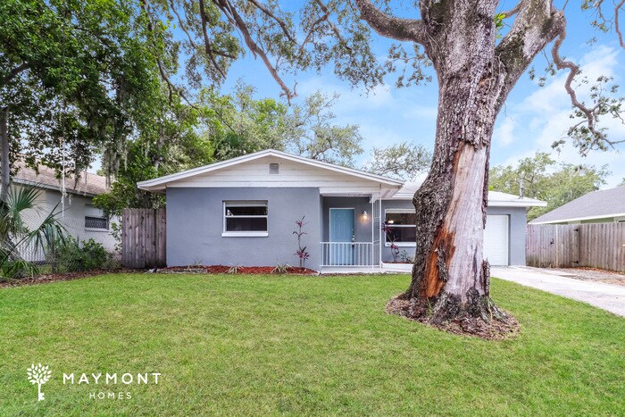 Foto principal - 1161 Russell St