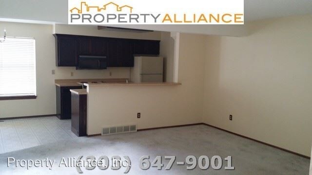 Building Photo - 2 br, 1 bath House - 2029 Hannibal Street #F