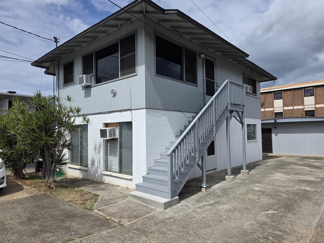 Primary Photo - 1126 1st Ave