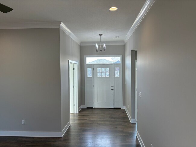 Foto del edificio - 3 Bedroom Single Family Home - Available for Rent!