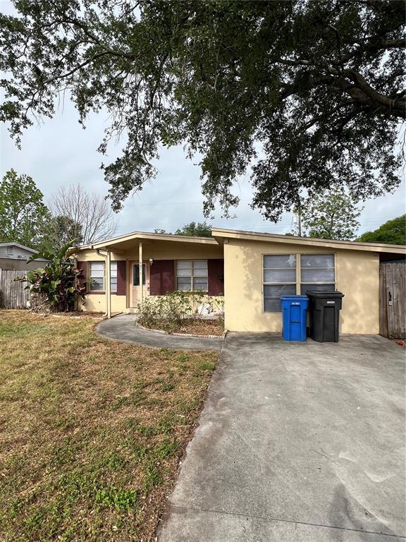 Foto principal - 4514 Eden Rock Rd